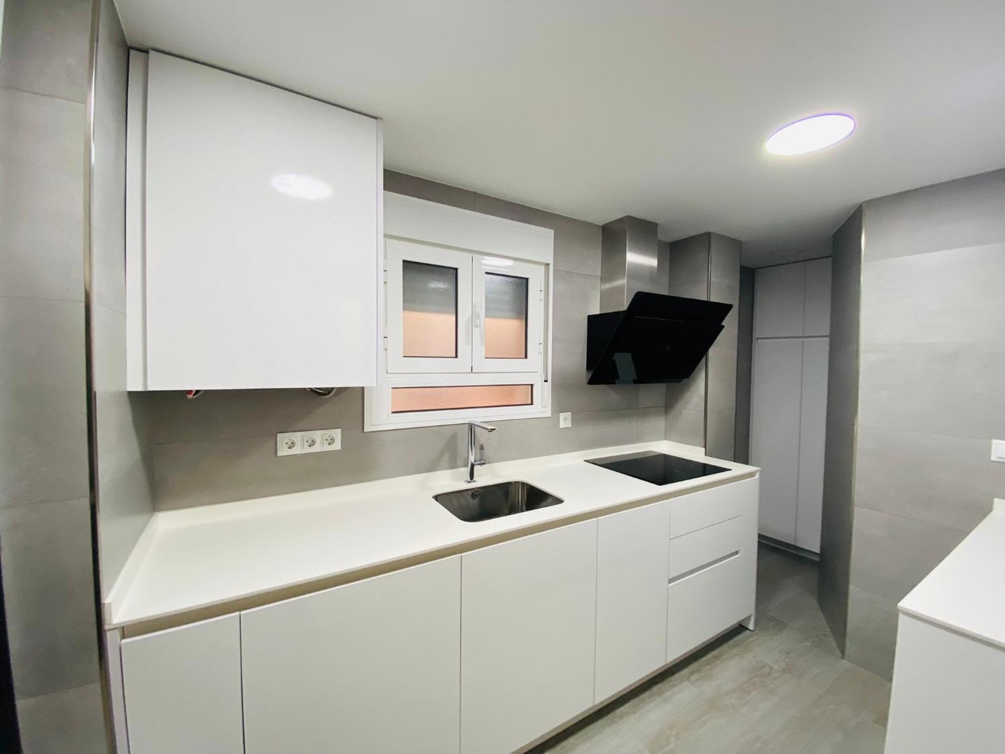 Apartamento En Malaga Junto A Estacion De Metro By Mo Exterior foto